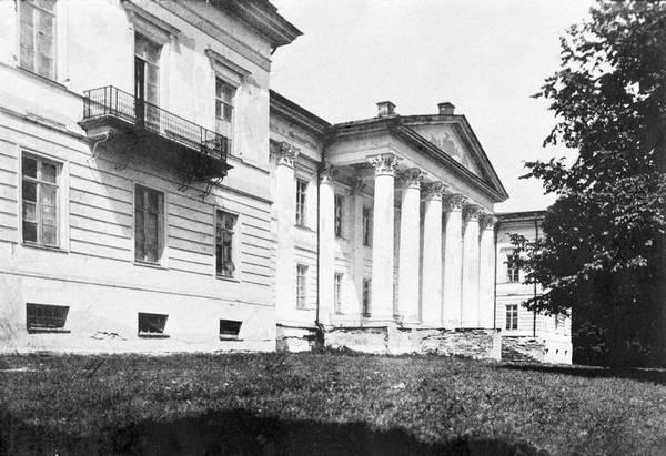 Khoten Palace