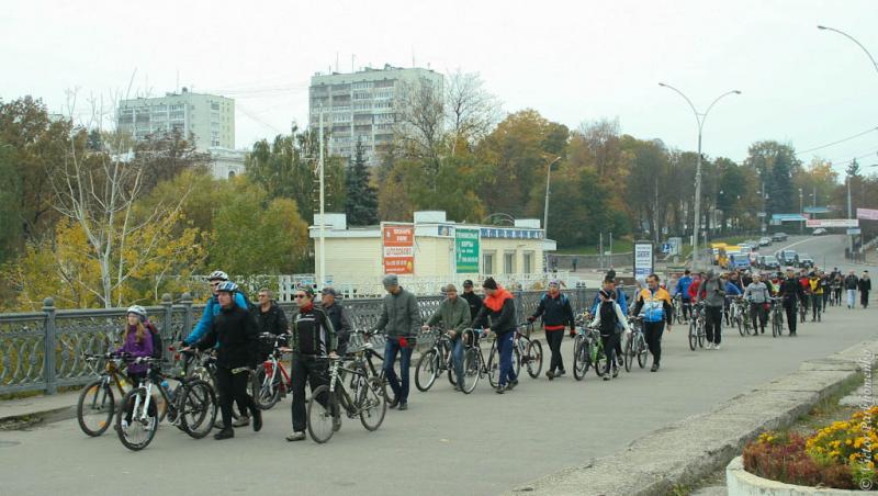 Акция 13.10.13. "Память о Добья Владимире Александровиче"